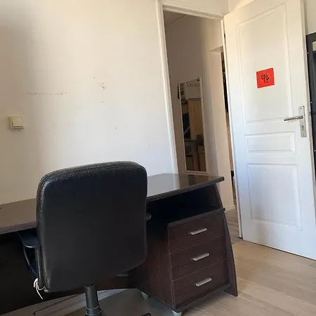 Simple Acces Direct Aeroport D'orly Homestay *