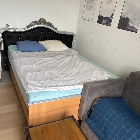 Simple Acces Direct Aeroport D'orly Homestay Orly