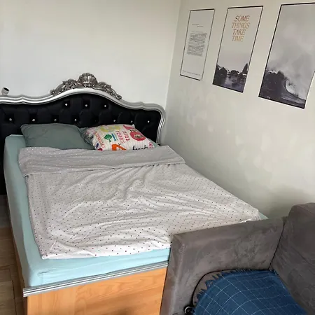 Homestay Simple Acces Direct Aeroport D'orly
